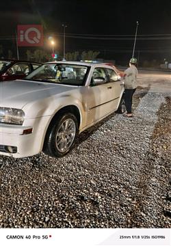 کرایسلەر 300